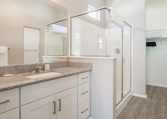 Landing Modern With Amazing Amenities Apartment Litchfield Park