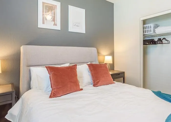 Landing Modern With Amazing Amenities Litchfield Park