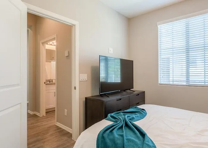 Landing Modern With Amazing Amenities Litchfield Park